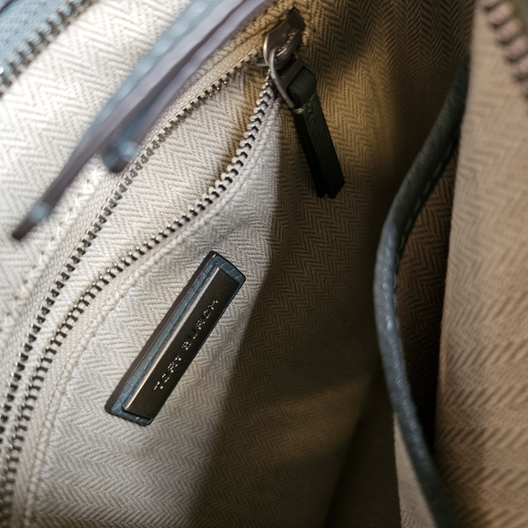 Tory Burch Leather Crossbody Bag - Picture 9 of 16